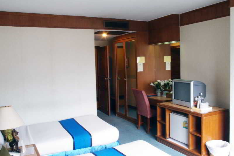 Khách sạn Silom Avenue Bangkok